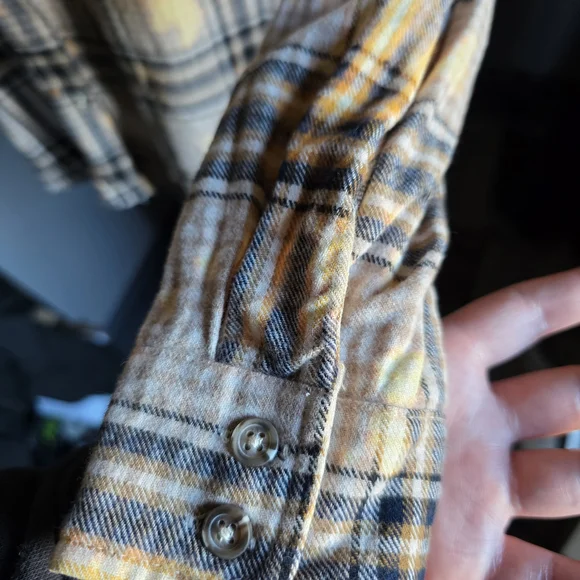 BUCKLE- La la Island Upcycled Yellow/black Flannel, Creek Ranch Wyoming Size S - Picture 9 of 12